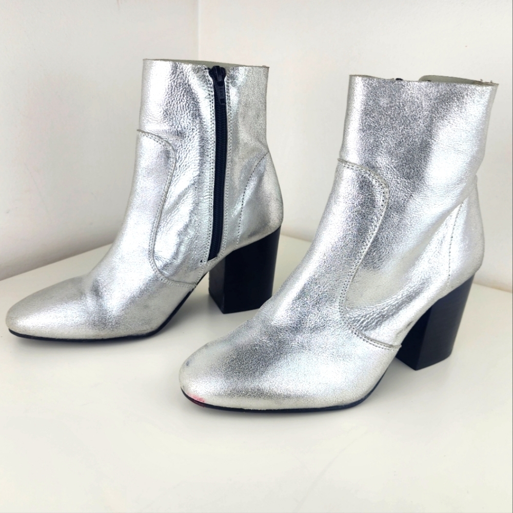 Black Suede Studio Brand Leather Metallic Silver Booties Size 7 Women